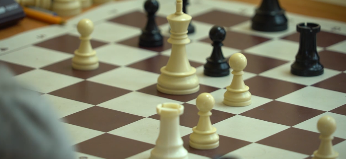 Пенсионеров приглашают на праздничный турнир по шахматам в Туле