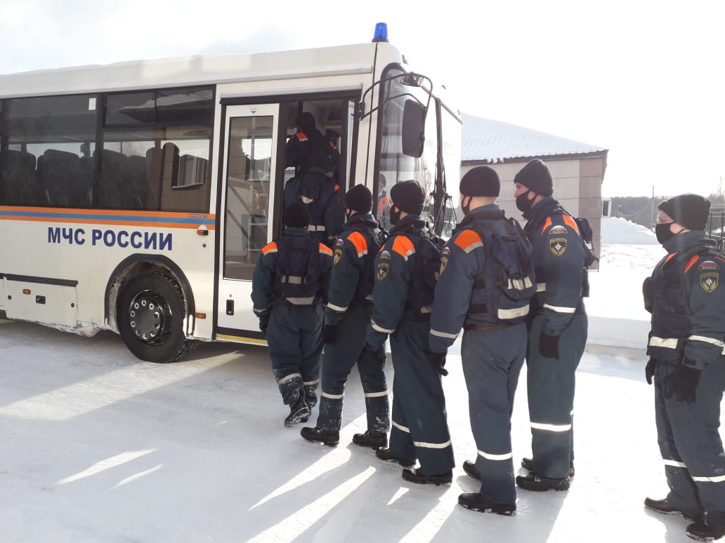 50 тульских спасателей отправились в Калугу разбирать завалы обрушившегося здания
