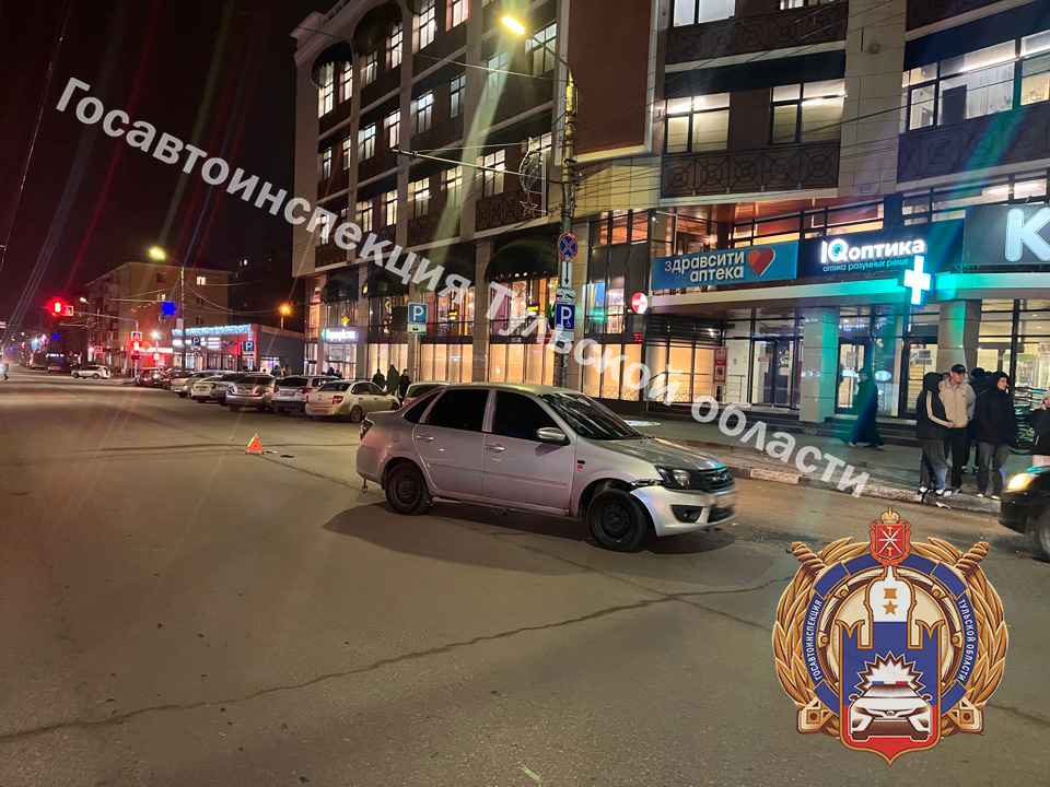 В Туле 22-летняя девушка сбила человека на электросамокате