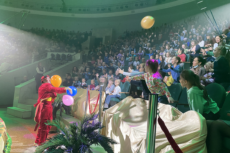 Почти 7 тысяч первоклассников увидят новое представление в Тульском цирке