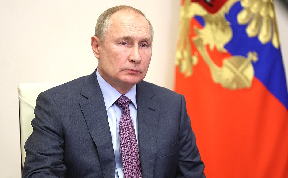 Владимир Путин проведет совещание с членами Совета безопасности о теракте в 