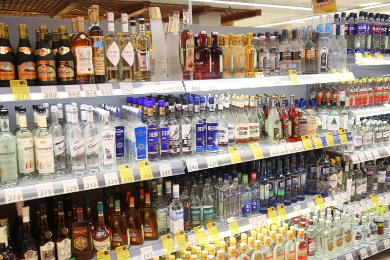 В Щекине рецидивист украл алкоголь на 10 тысяч рублей