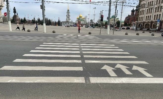 В Туле на проспекте Ленина появилась новая дорожная разметка  Новости Тулы и области  1tulatv