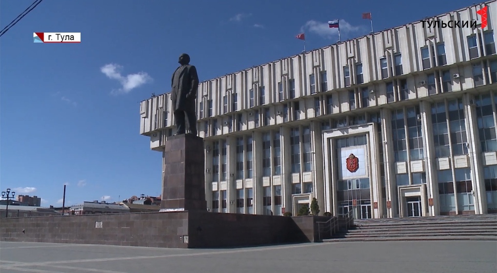 В Туле отремонтировали памятник Ленину
