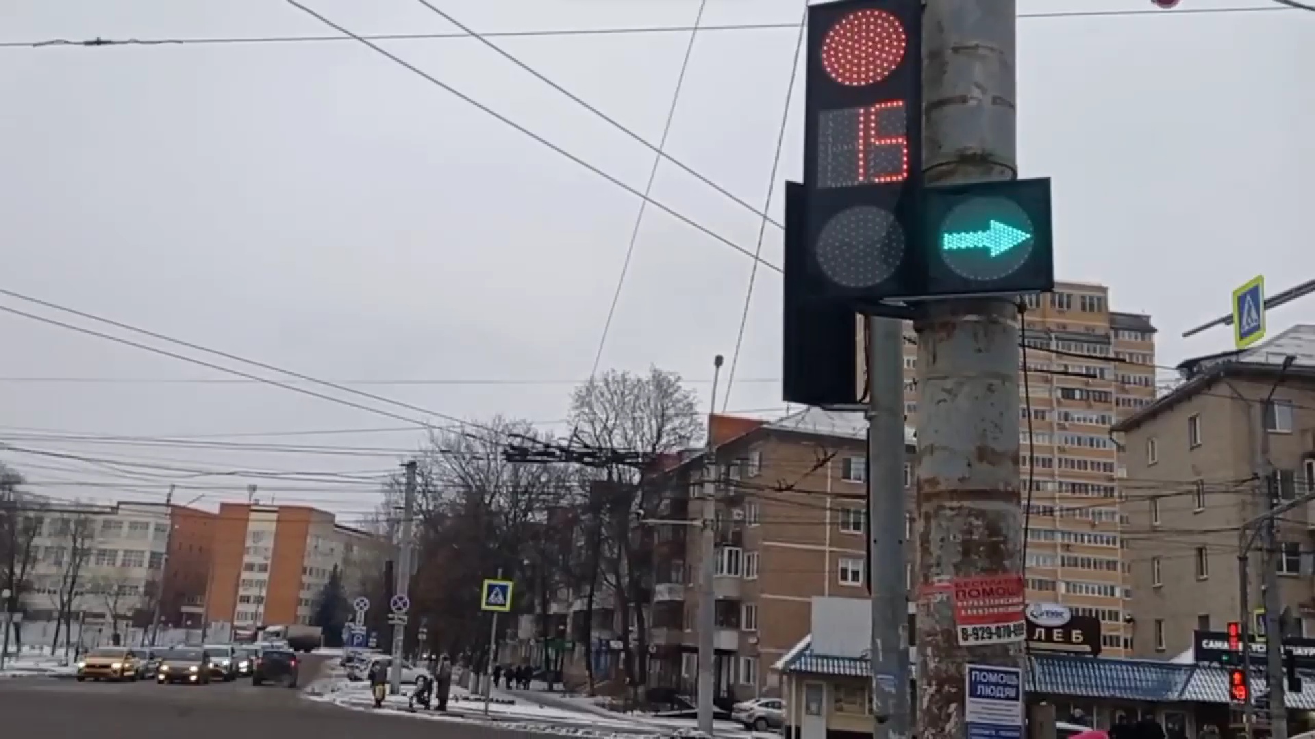 В Туле стал возможен поворот направо под стрелку с улицы Дм. Ульянова на  Красноармейский прсопект - Новости Тулы и области - 1tulatv