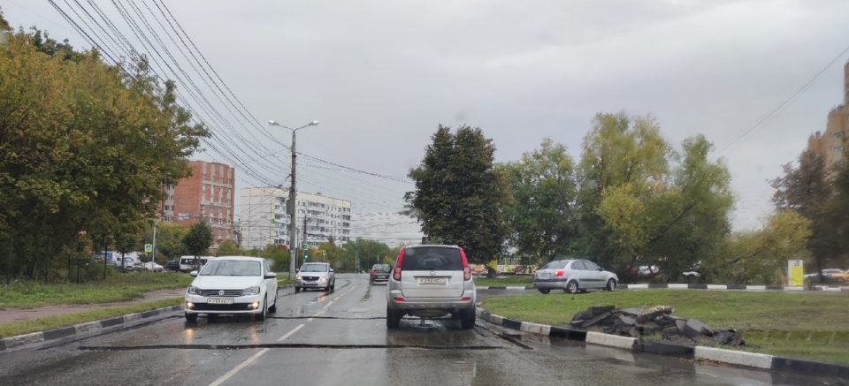 Борозды на ул. Генерала Маргелова в Туле появились из-за строительства перехода