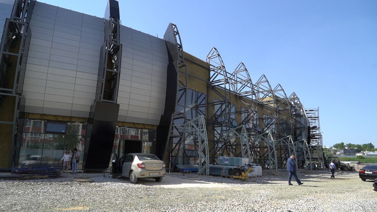 Строительство спорткомплекса «Тула-Арена» идет с 2-месячным отставанием