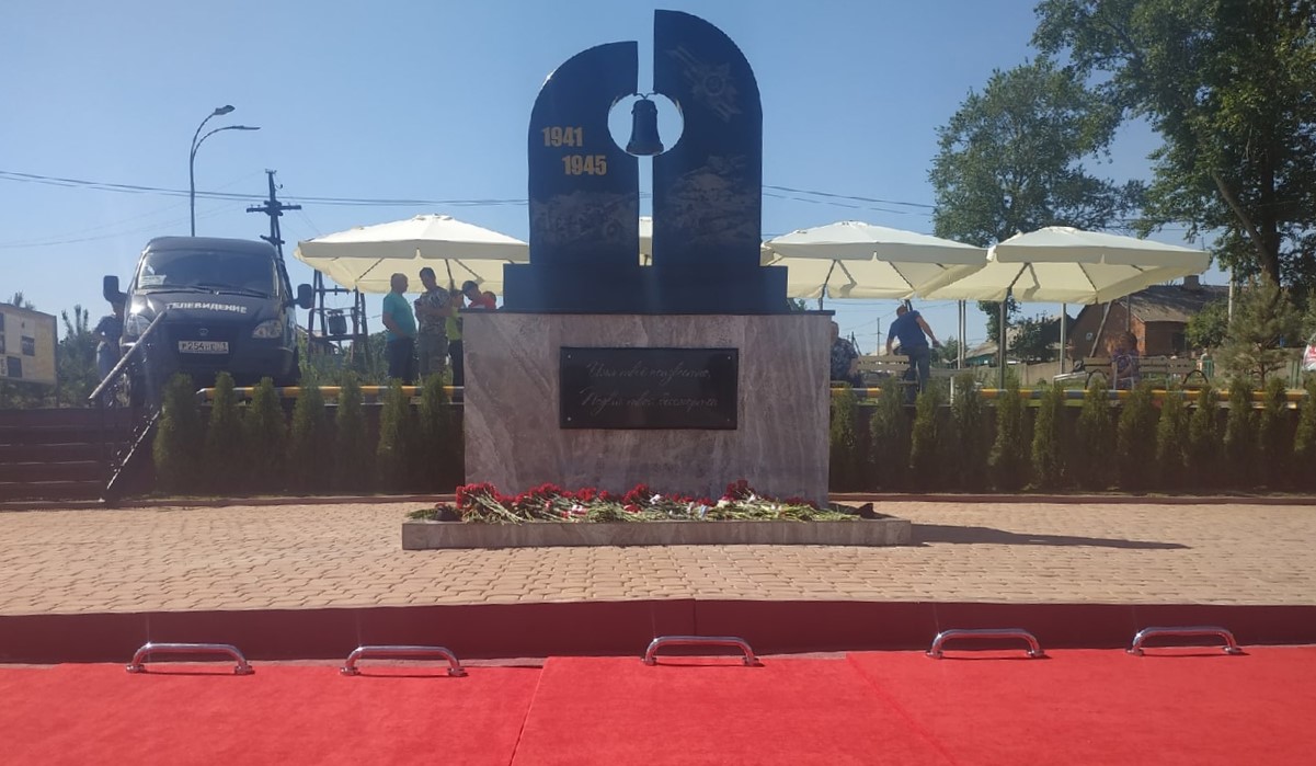 В поселке Пронь под Кимовском перезахоронили останки бойцов Красной Армии