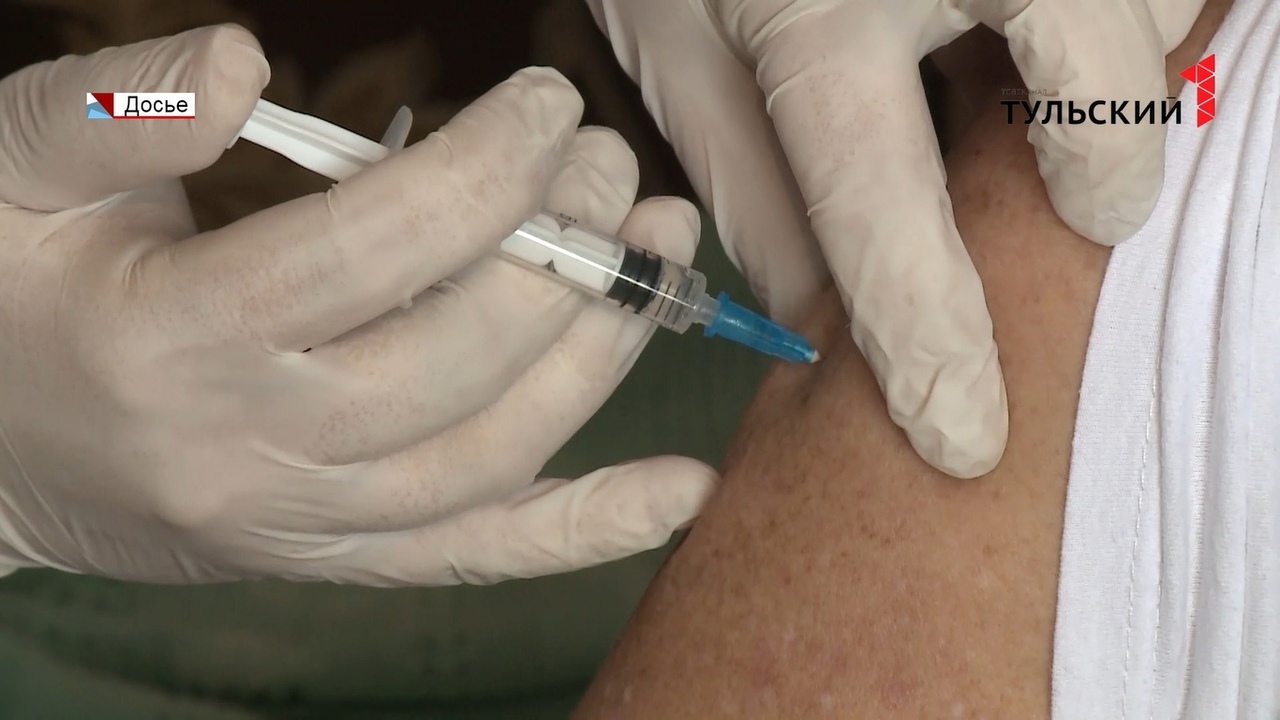С доставкой на дом: как в Тульской области вакцинируют от коронавируса инвалидов и ветеранов