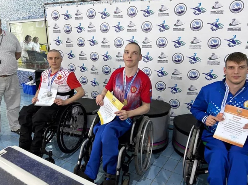 Туляк стал серебряным призером чемпионата России по плаванию спорта лиц с ПОДА