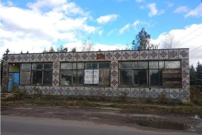 В Кимовске на аукционе продадут заброшенный магазин
