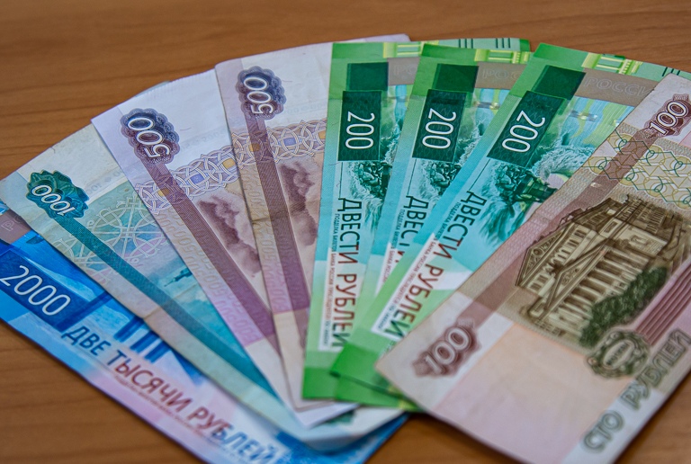Минимальная оплата труда в России к 2030 году вырастет до 35 тысяч рублей