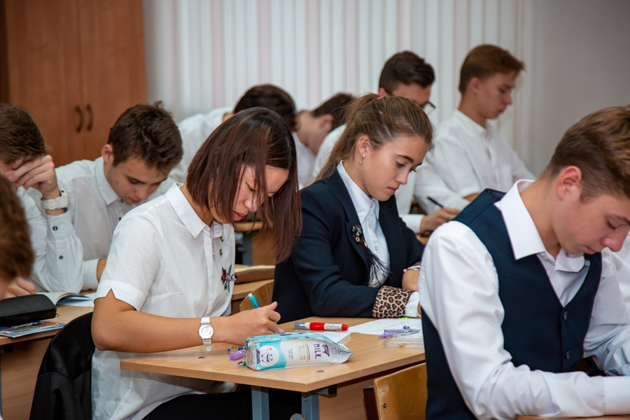 Сроки написания итогового сочинения перенесены