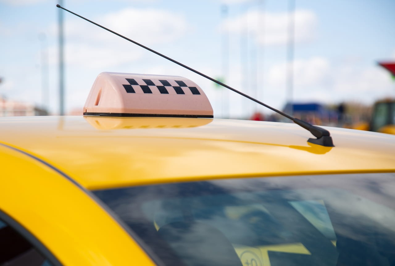 Озвучены самые распространенные нарушения ПДД водителями такси в Тульской области
