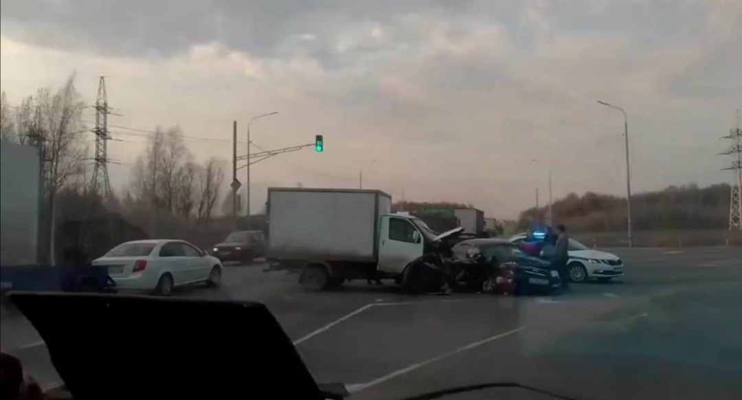 На Одоевском шоссе в Туле произошло жесткое ДТП 