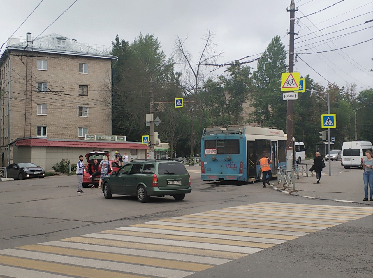 Из-за аварии в Туле троллейбусы с трудом могут проехать по маршруту