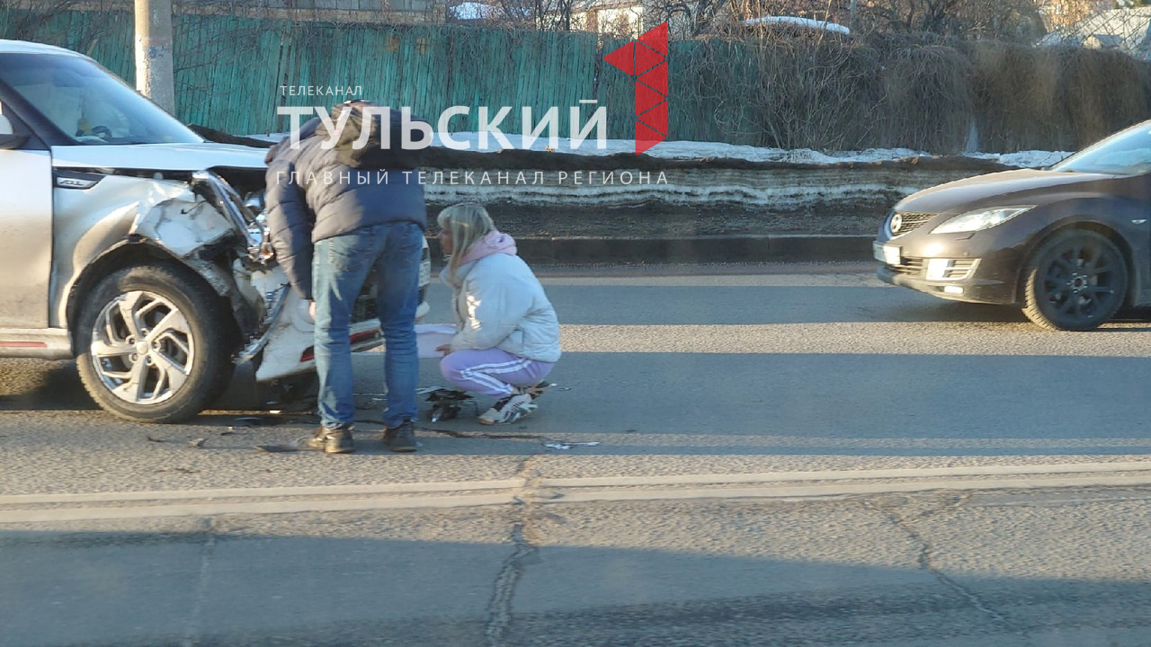 В Туле на плотине возле Центрального парка произошло массовое ДТП