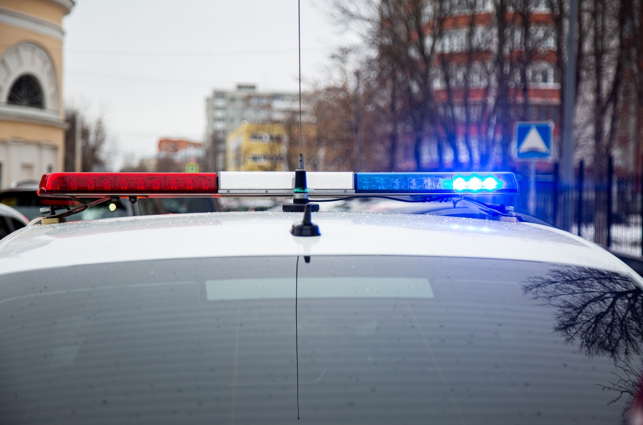 В Туле полиция установила виновника ДТП с выпавшим из машины пассажиром
