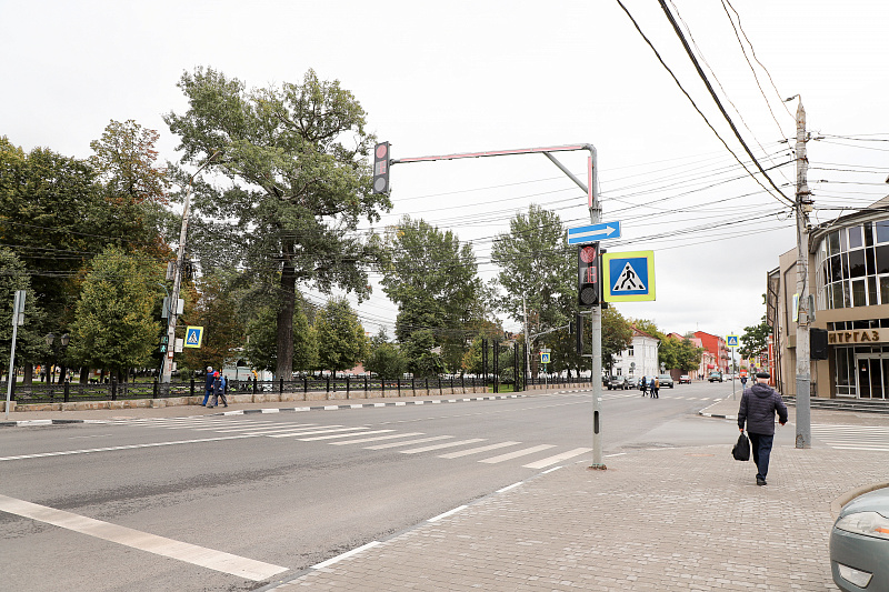 В Туле переход через улицу Тургеневскую стал регулируемым