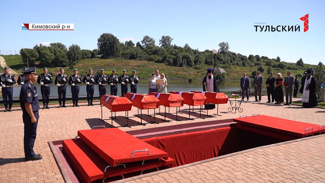 Под Кимовском перезахоронили останки погибших красноармейцев 