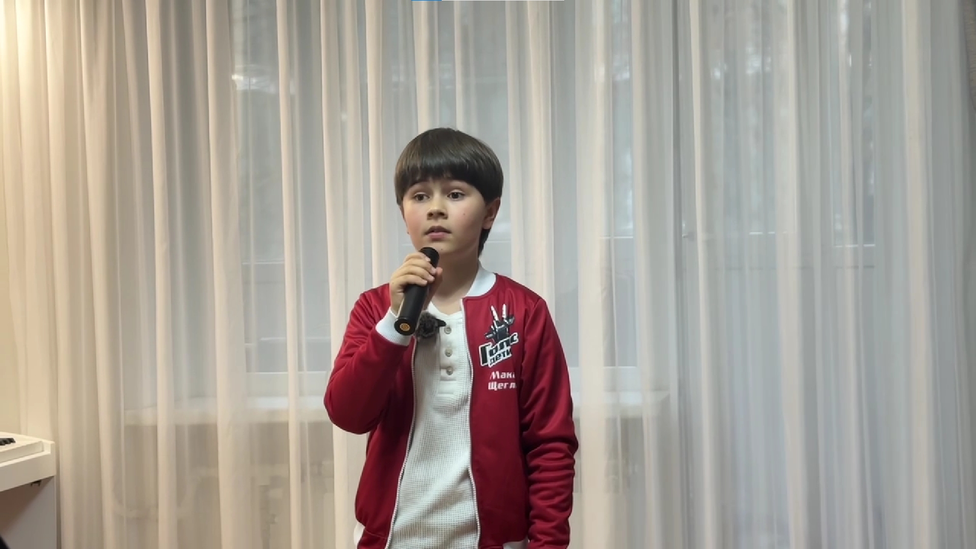 10-летний певец из Новомосковска выступил на "Голос. Дети"