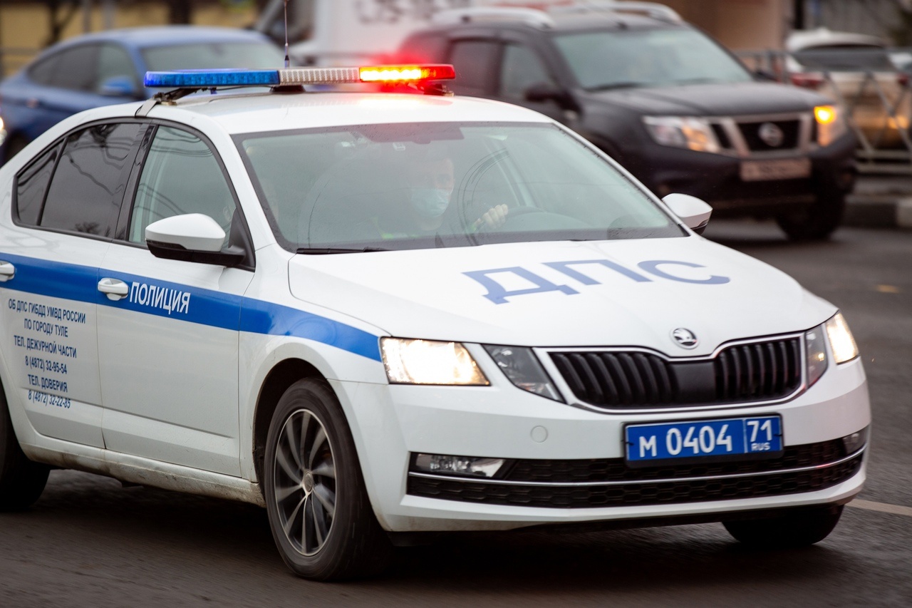 В Тульской области два подростка на мопеде врезались в Chevrolet Lanos: надзорное ведомство проводит проверку