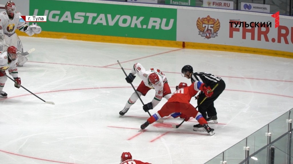 Шайба от вратаря и победа в овертайме: как проходил хоккейный матч между сборными России и Белоруссии