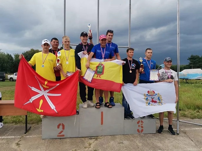 Туляки заняли призовые места на Кубке России по парашютному спорту