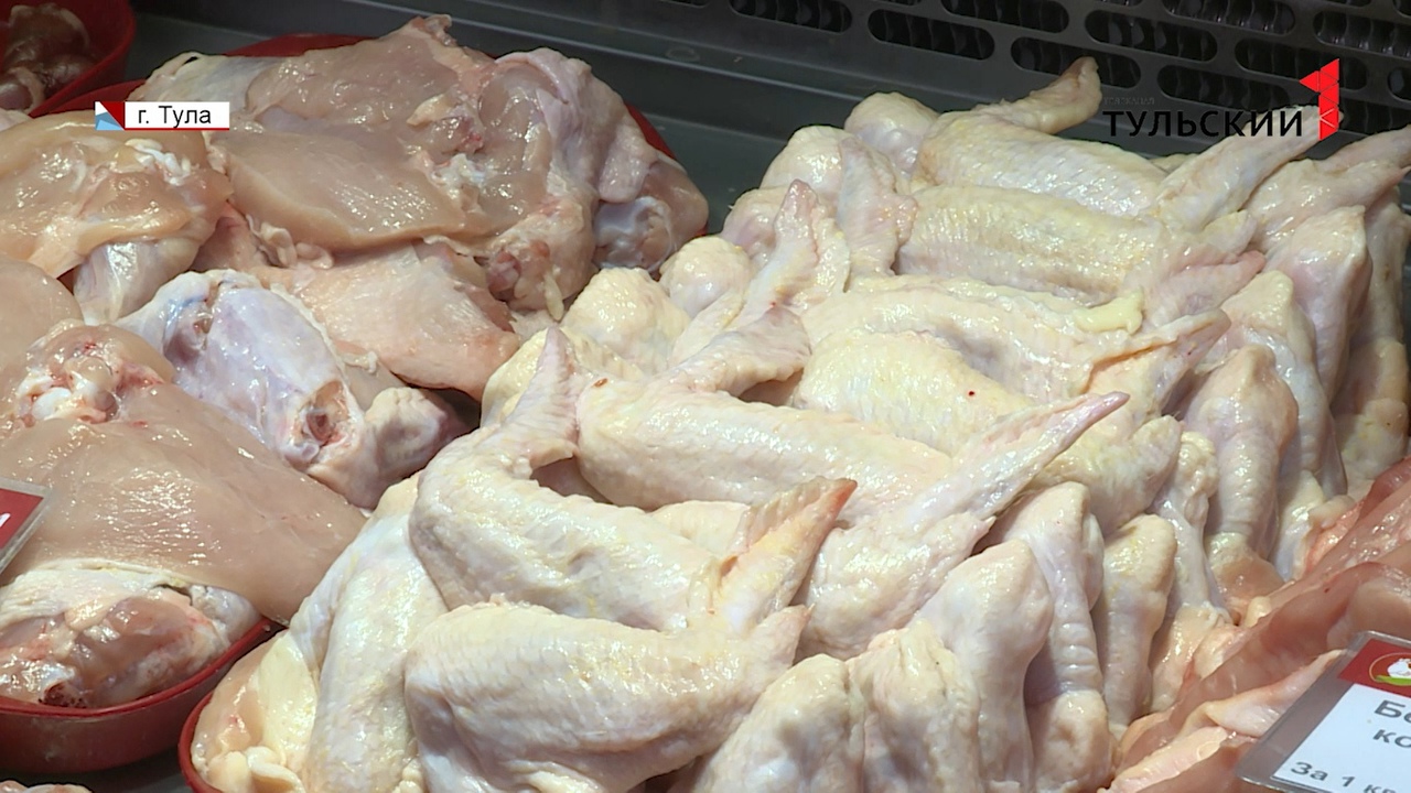 В Донском производитель мяса незаконно увеличил срок годности куриных крылышек