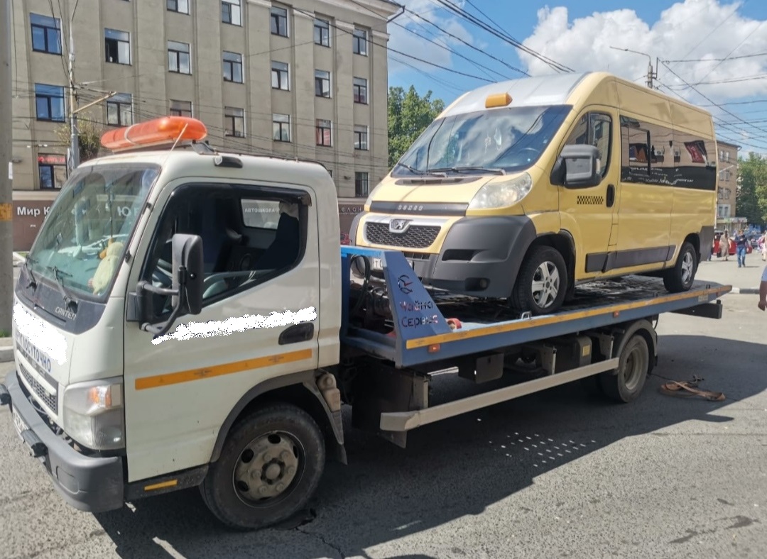 Правоохранители в Туле поймали трех таксистов-нарушителей