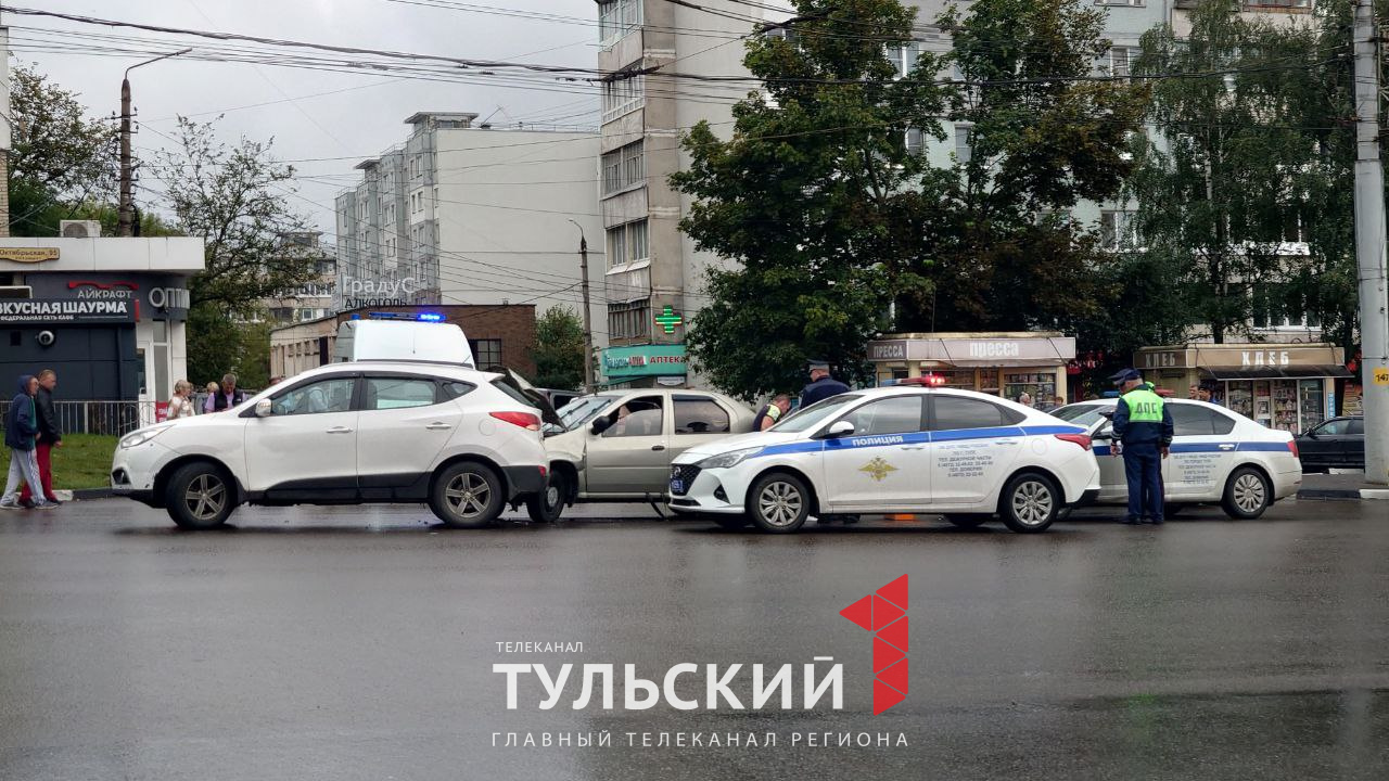 В тульском Заречье произошло жесткое ДТП | 02.09.2023 | Тула - БезФормата