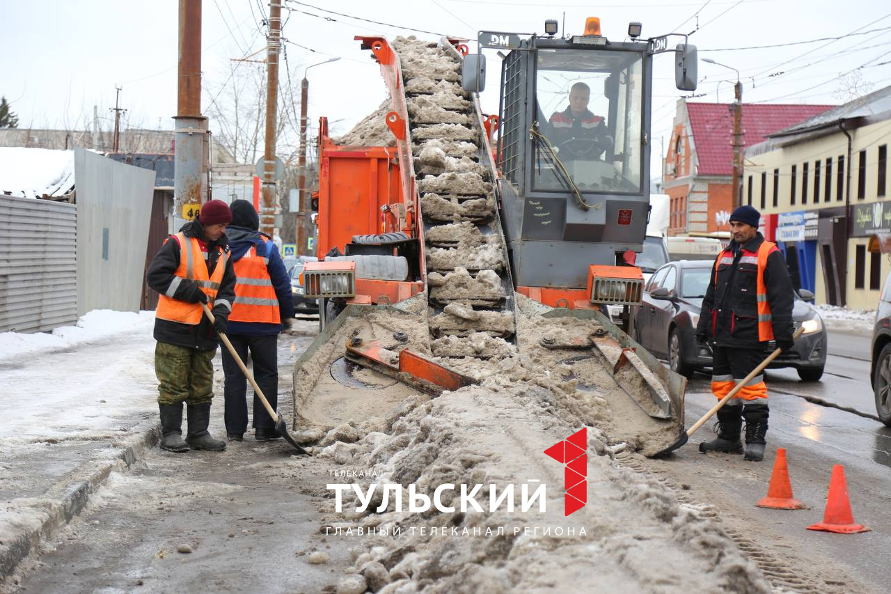 В администрации Тулы рассказали, куда эвакуируют припаркованные машины для  расчистки снега - Новости Тулы и области - 1tulatv