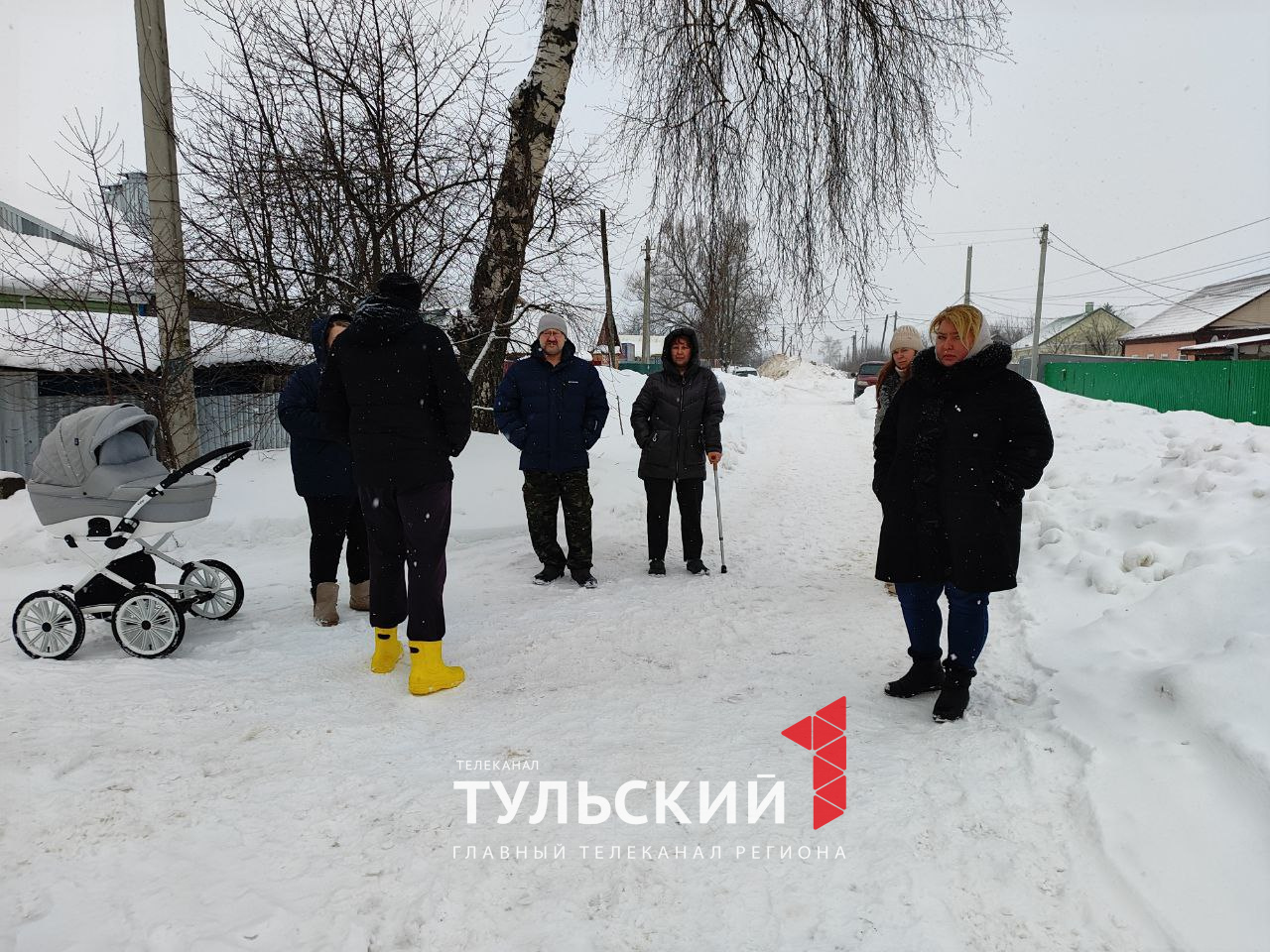 Жители поселка под Узловой топят снег в своих домах из-за отсутствия воды |  26.01.2024 | Тула - БезФормата