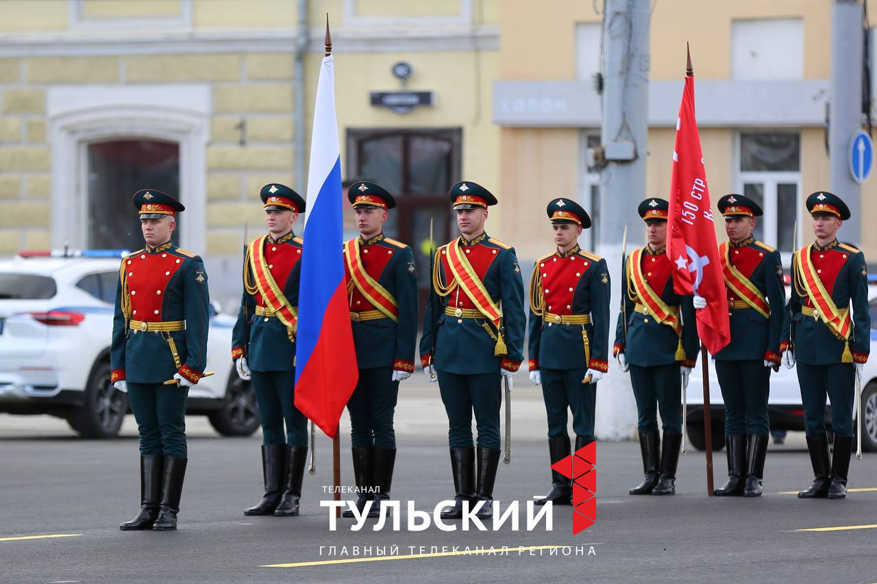 В Туле прошел Парад Победы: фоторепортаж - Новости Тулы и области - 1tulatv