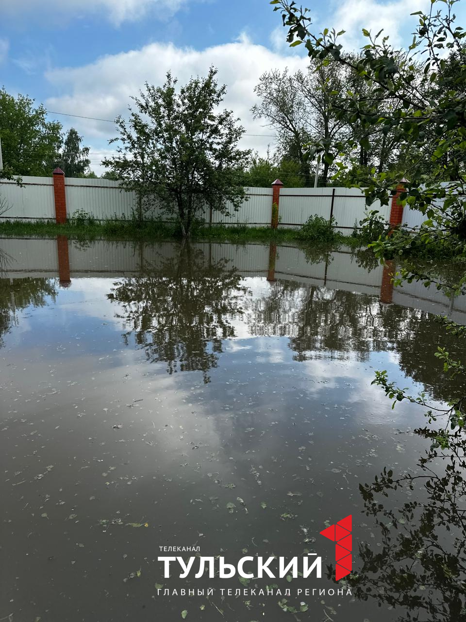 В Богородицком районе канализация затопила частные дома - Новости Тулы и  области - 1tulatv