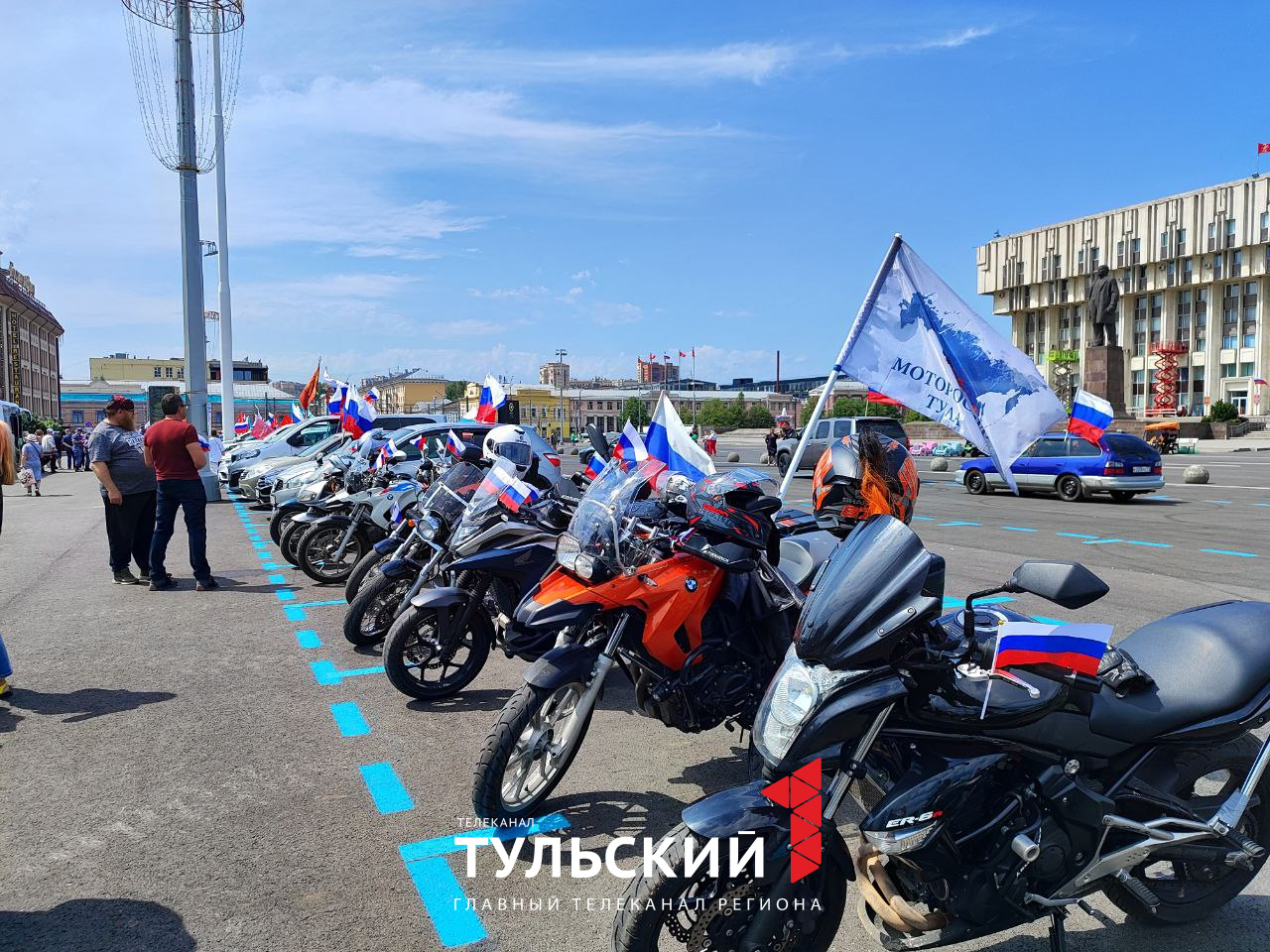 В Туле прошел праздничный автопробег | 12.06.2024 | Тула - БезФормата