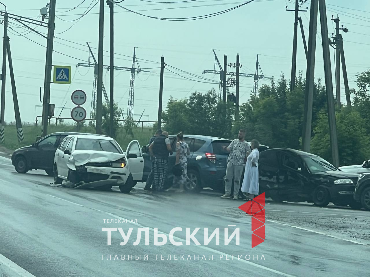 Возле новой школы в тульской деревне Ямны произошло массовое ДТП |  13.06.2024 | Тула - БезФормата