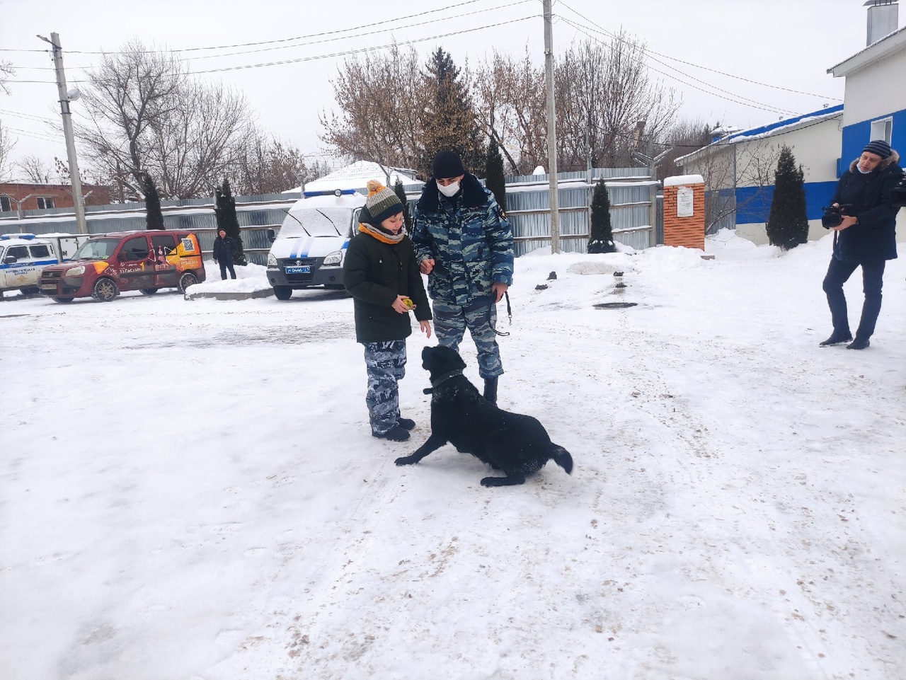 Тульские полицейские исполнили мечту слепого мальчика - Новости Тулы и  области - 1tulatv