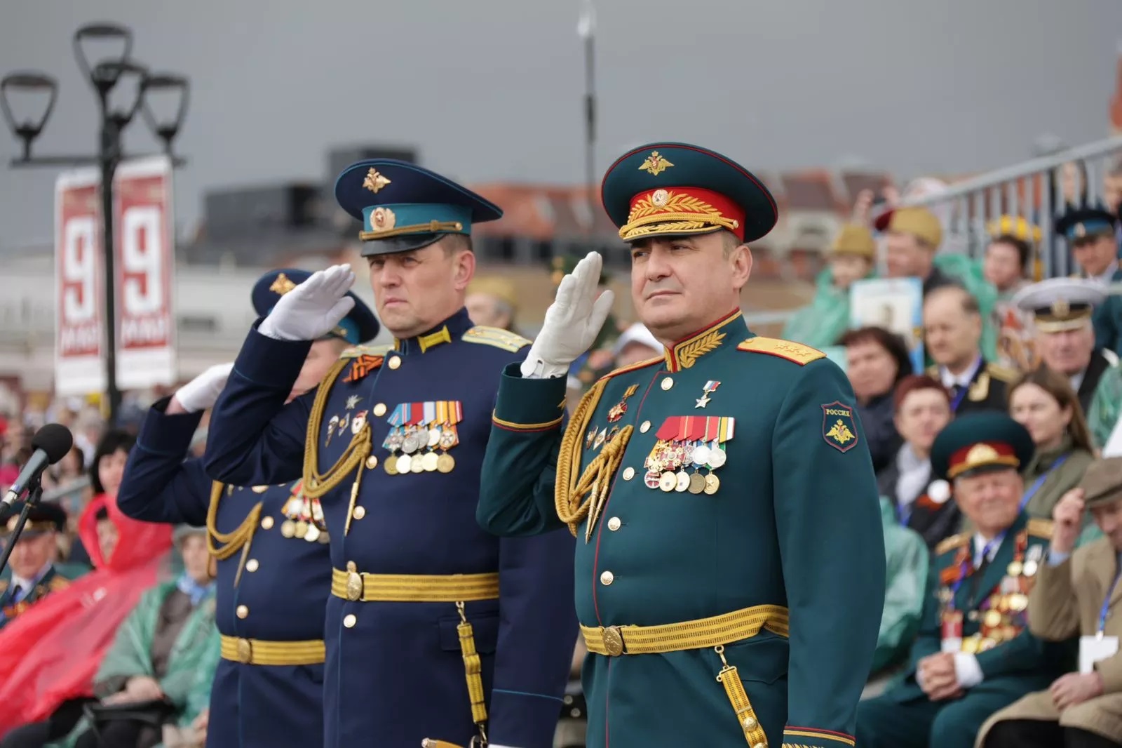 9 мая тула. Парад Победы 2022 в Туле. Алексей Дюмин в форме парад Победы 2022. Парад Тула 2019. Парад 2018 9 мая Тула.