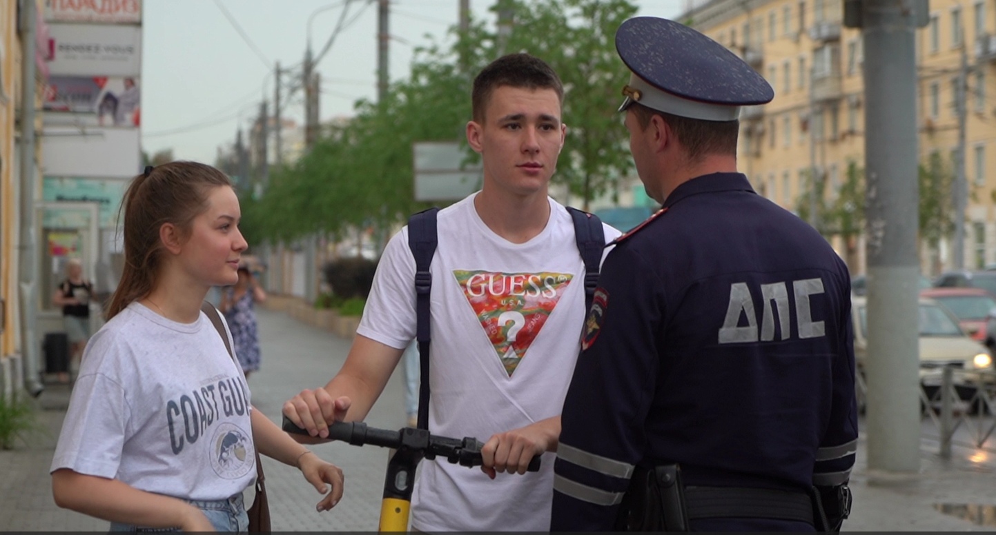 Падают или сбивают: тульская ГИБДД озвучила статистику по самокатчикам -  Новости Тулы и области - 1tulatv