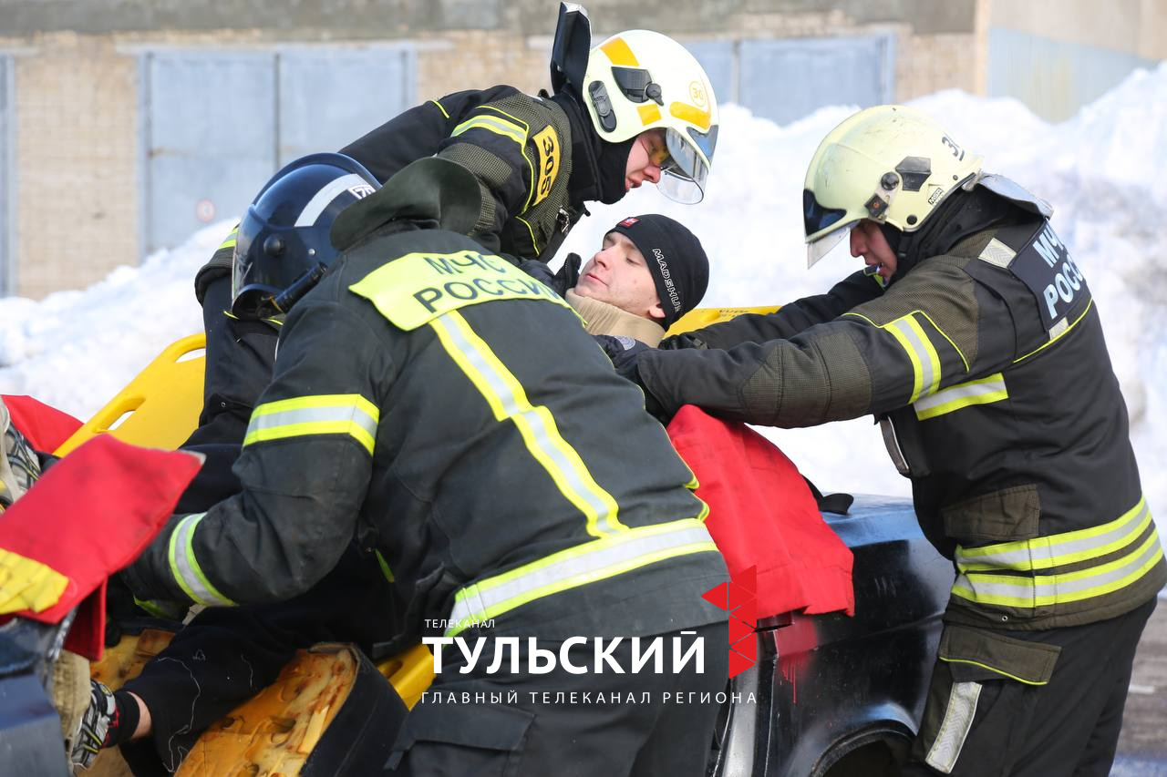 Спасатели назвали предметы в машине, которые могут спасти жизнь - Новости  Тулы и области - 1tulatv