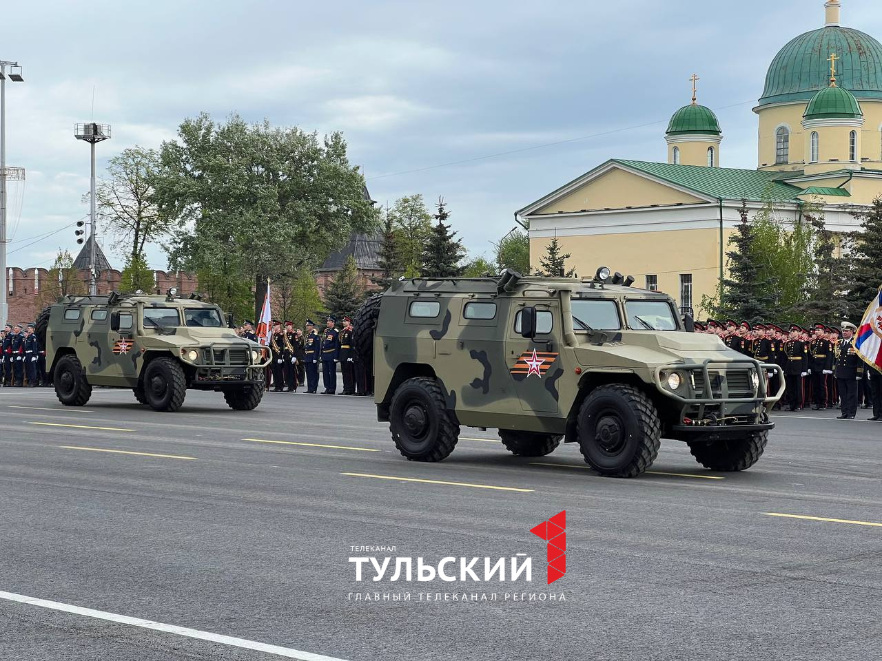 В день Пасхи генеральная репетиция Парада Победы в Туле началась с молитвы  | 05.05.2024 | Тула - БезФормата