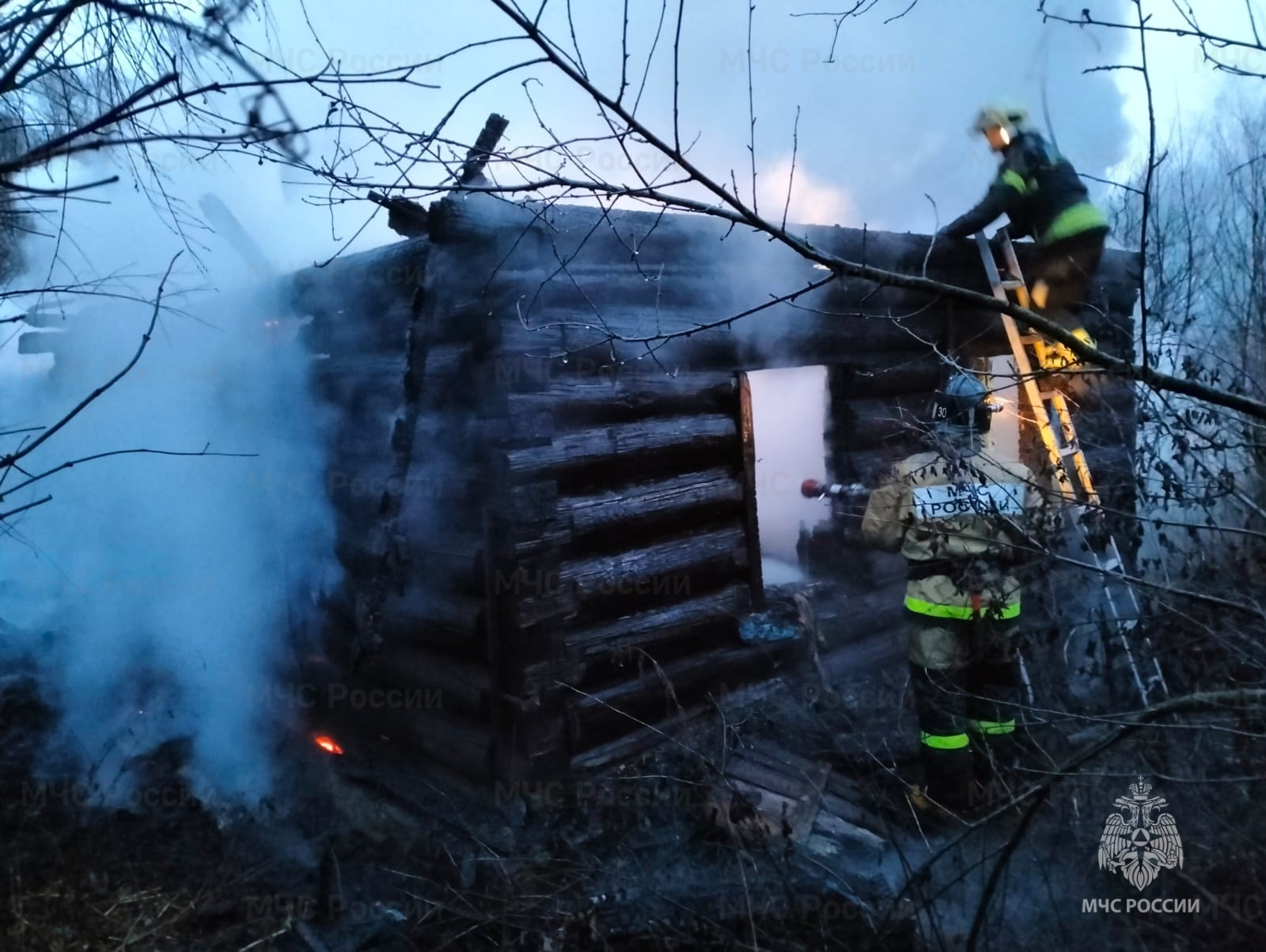 Утром в Узловском районе на пожаре погибла 85-летняя женщина | 10.11.2023 |  Тула - БезФормата