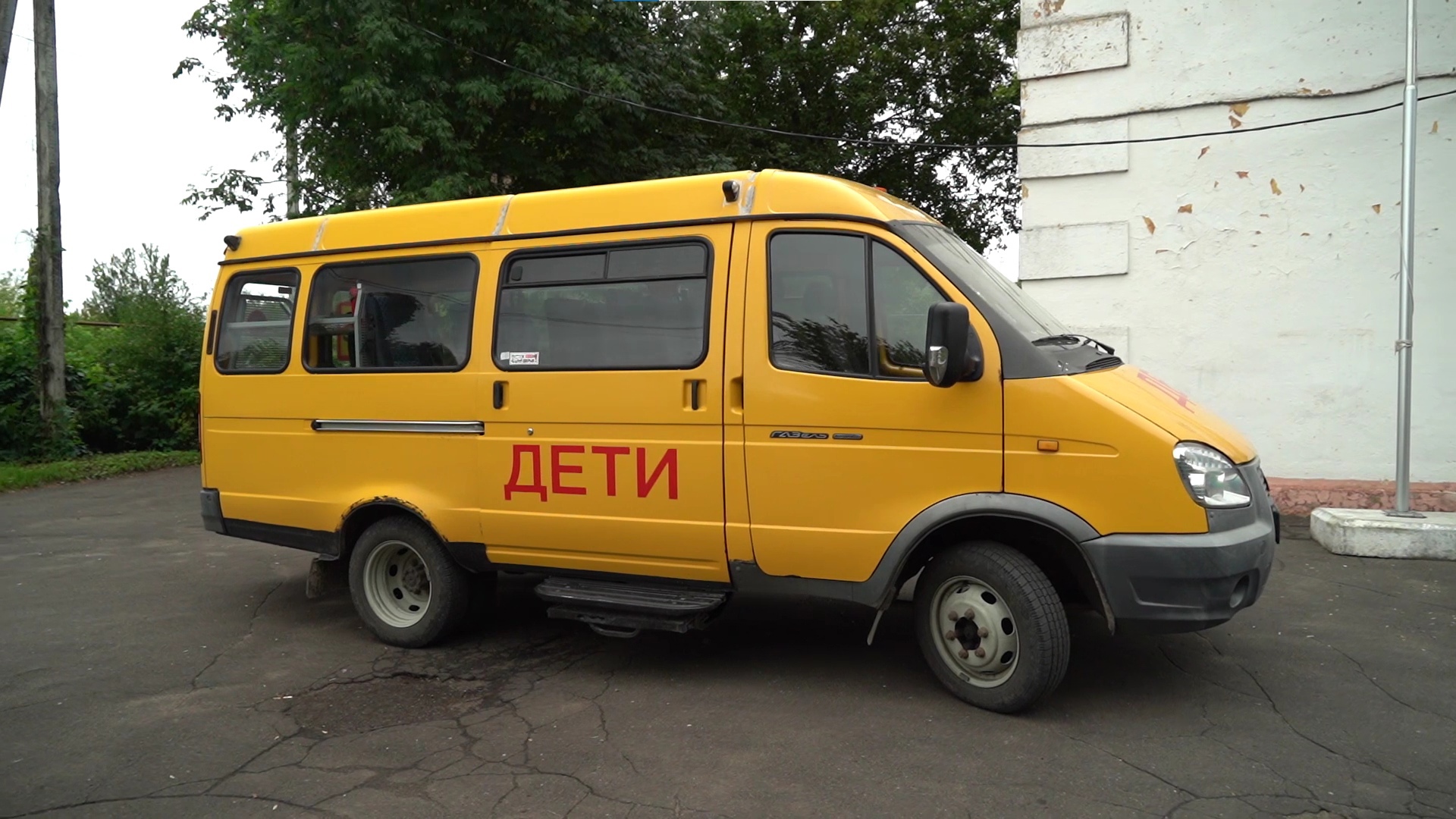 Отсосала в автобусе. Смотреть русское порно видео онлайн