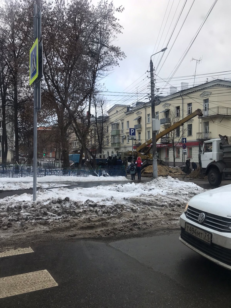 В Туле из-за ремонтных работ перекрыт выезд с улицы Льва Толстого на  проспект Ленина - Новости Тулы и области - 1tulatv