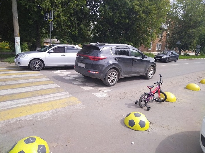 В Кимовске под колеса автомобиля попал 5-мальчик на велосипеде