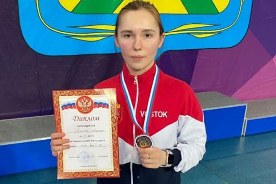 Тульская каратистка стала серебряным призером Первенства ЦФО