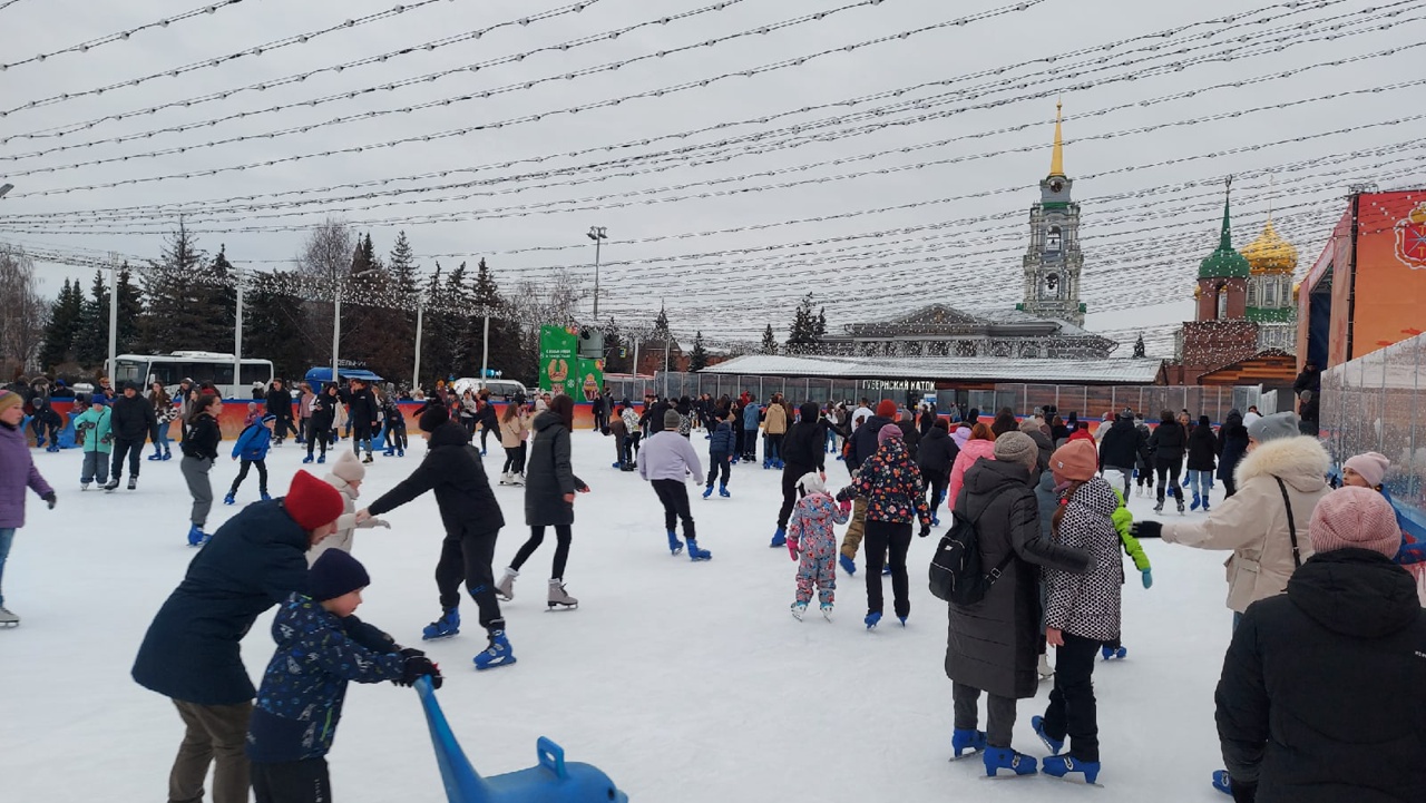 Дискотека тула. Губернский каток Тула 2022. Каток в Туле 2022. Открытие губернского катка в Туле. Открытие губернского катка в Туле 2022.