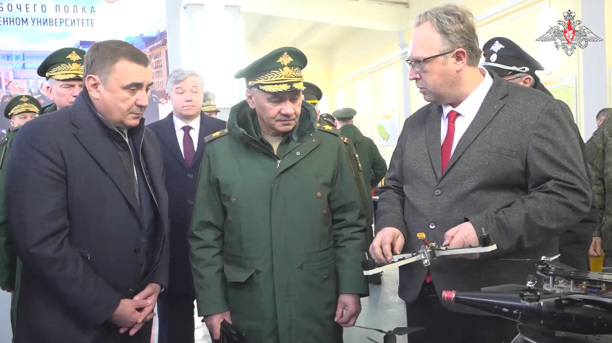 Министр обороны РФ посетил военный учебный центр тульского вуза