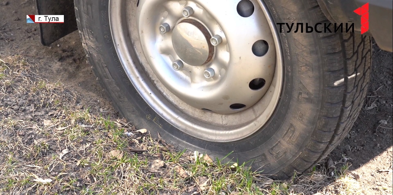 Два туляка попались на краже колес